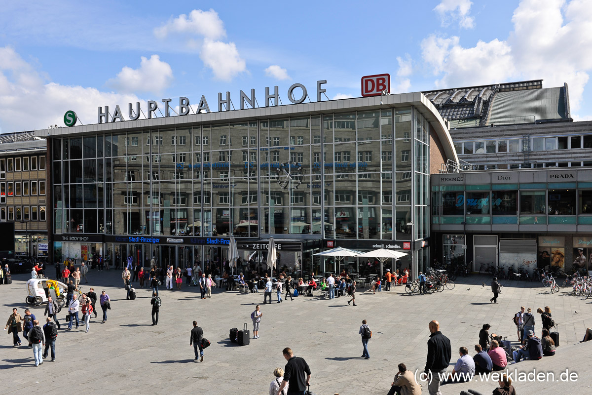 Blick vom Dom zum Hauptbahnhof
